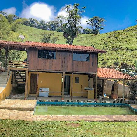 Вилла Sitio Casa Do Vale Висконди-ди-Мауа Экстерьер фото