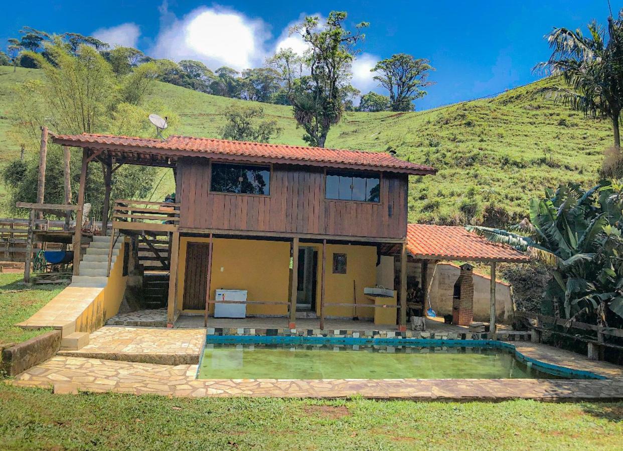 Вилла Sitio Casa Do Vale Висконди-ди-Мауа Экстерьер фото